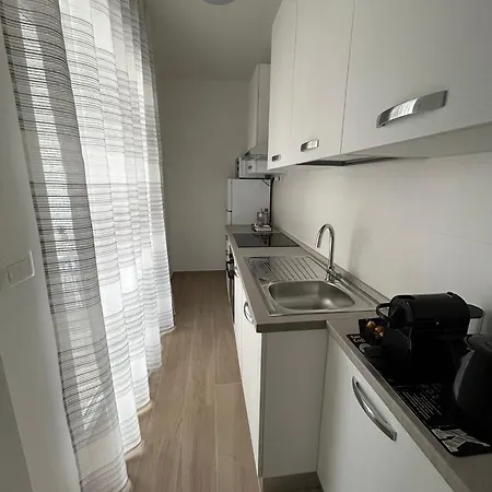 Dimora Rosa Apartment Bari Exterior photo