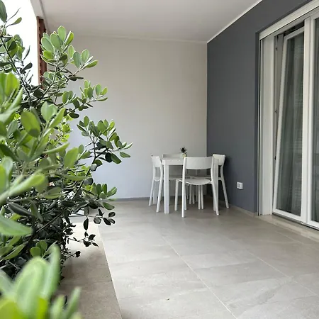 Dimora Rosa Apartment Bari Exterior photo